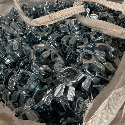 Abrazadera de andamio personalizada en oferta, abrazadera de alta resistencia para proyectos de construcción